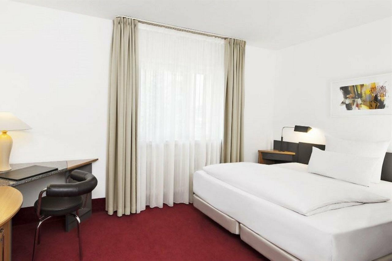 Nh Hirschberg Heidelberg Hotell Hirschberg an der Bergstraße Exteriör bild